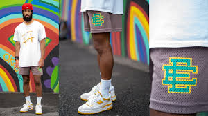 Emanuel Shorts A Staple of Versatile Contemporary Fashion